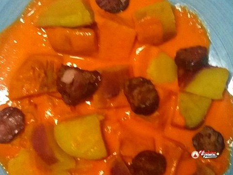 Pommes de terre à la sauce piquante