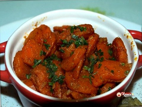 Carottes sauce piquante