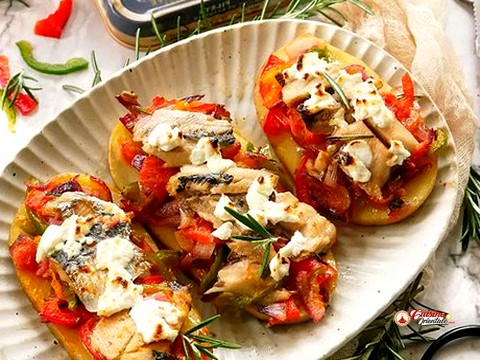 Pommes de terre farcies aux sardines (dolma sardina)