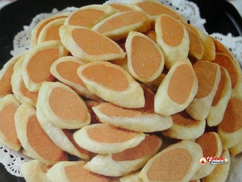 Gâteaux à la crème et aux cacahuètes