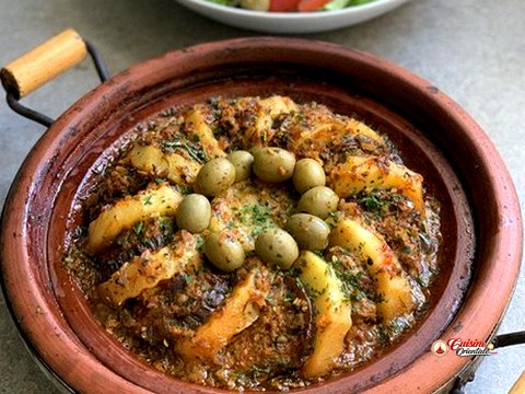 Tajine de viande aux pommes de terres zaalouk et frites d'aubergines