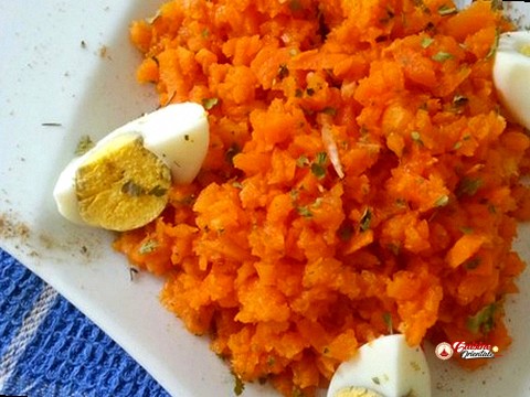 Salade de carottes (ommok houria)