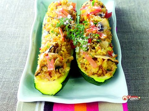 Courgettes farcies et ses champignons risolés