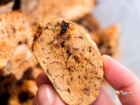 L'faqqas aux amandes et aux raisin secs
