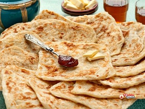 M'semmen pain marocain traditionnel
